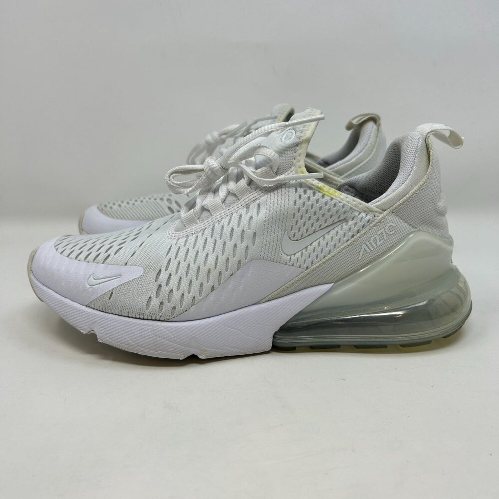 Nike Air Max 270 White Mesh Sneakers Comfortable & Stylish Youth Size 6.5Y/ Wome